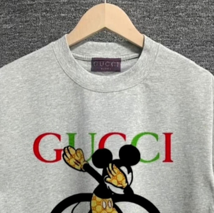 GU1 CLOTHING