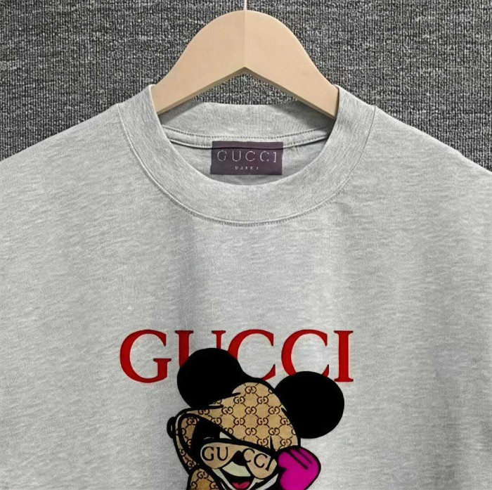 GU1 CLOTHING