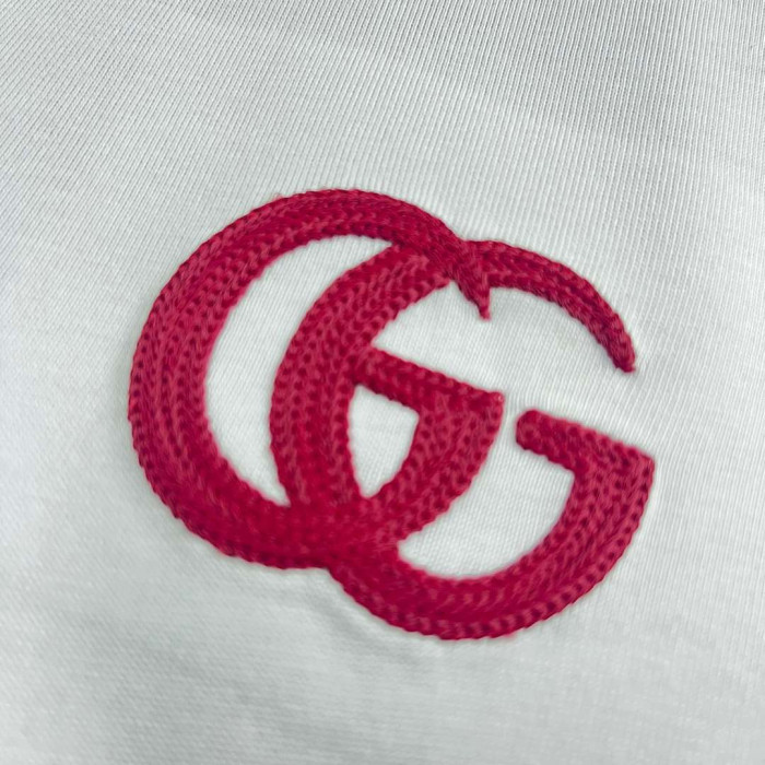 GU1 CLOTHING