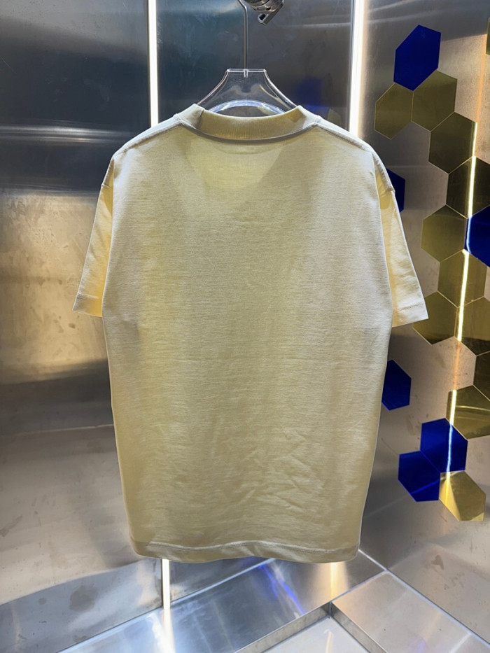 GU1 CLOTHING