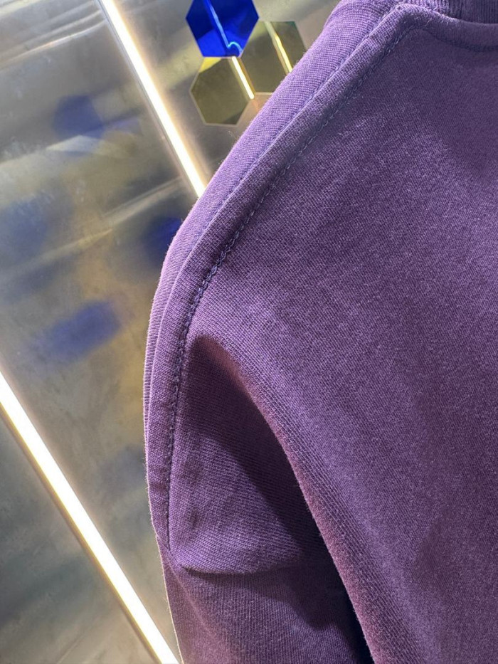 GU1 CLOTHING