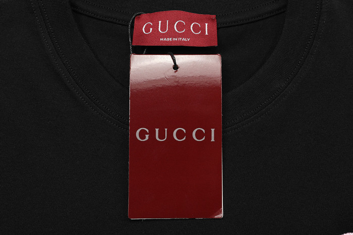 GU1 CLOTHING