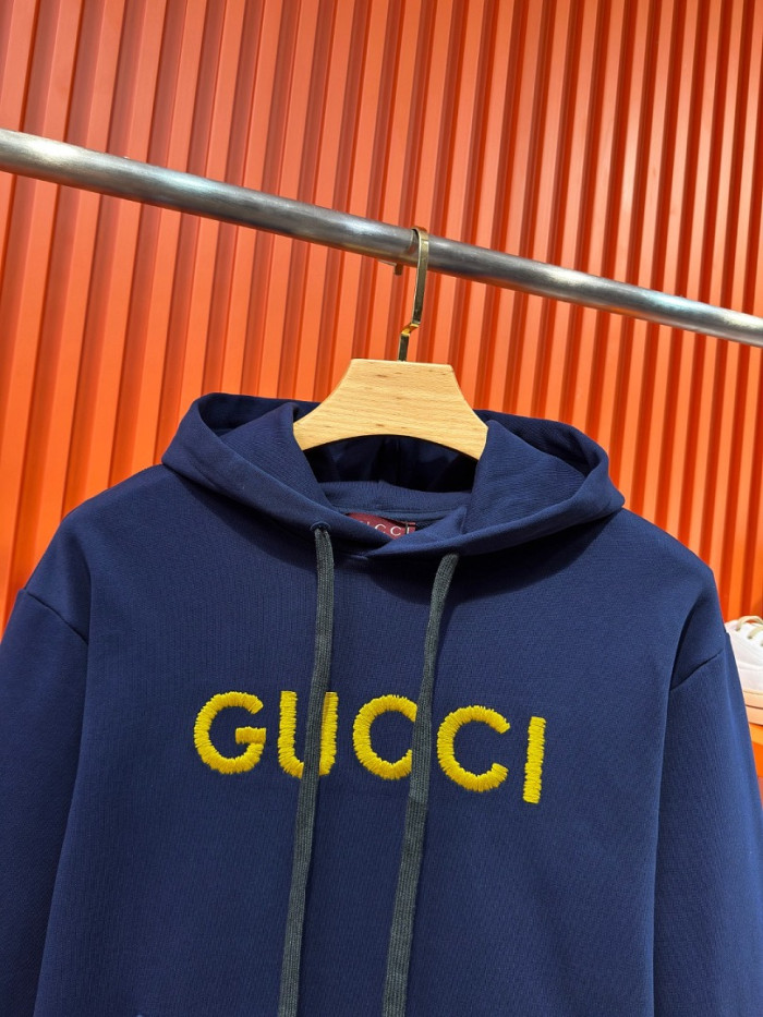 GU1 CLOTHING