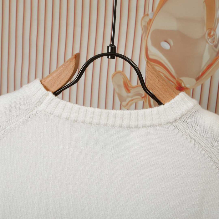 GU1 CLOTHING
