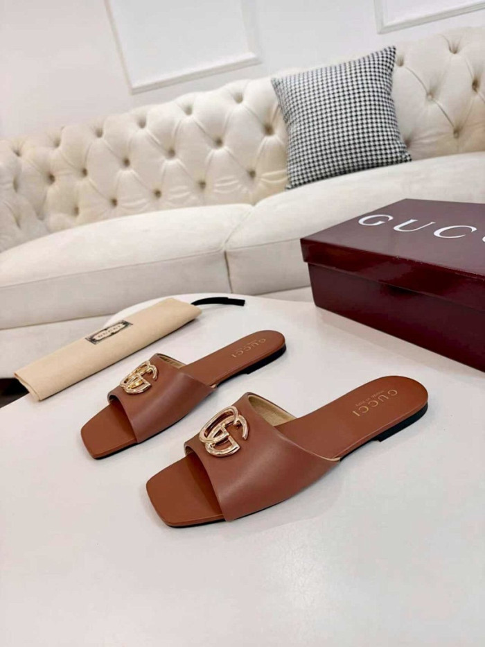 GUI SANDAL