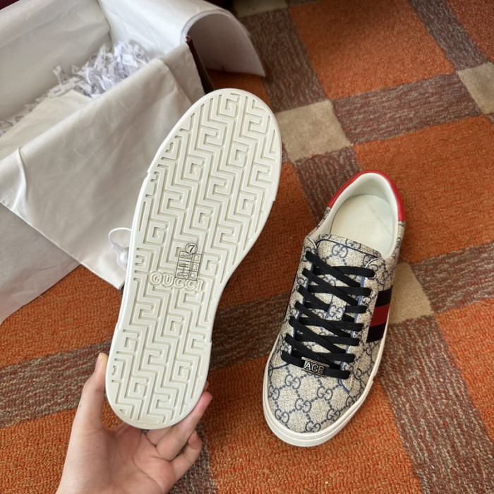 GUI SNEAKER