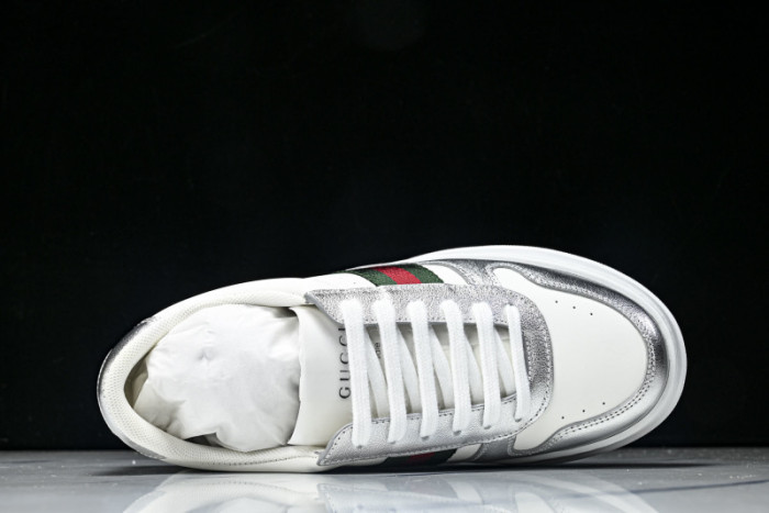 GUI SNEAKER