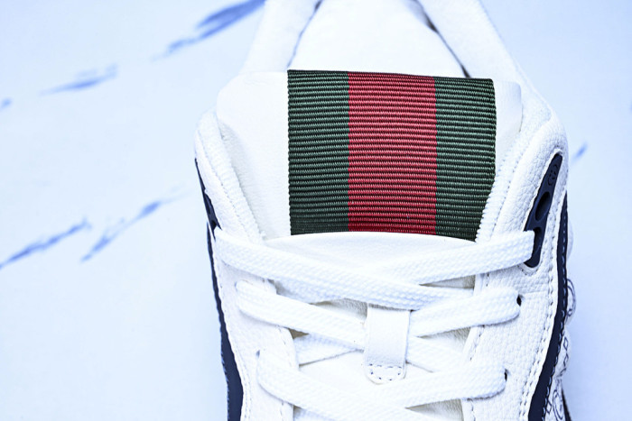 GUI SNEAKER
