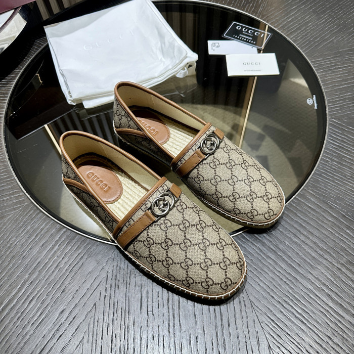 GUI SNEAKER