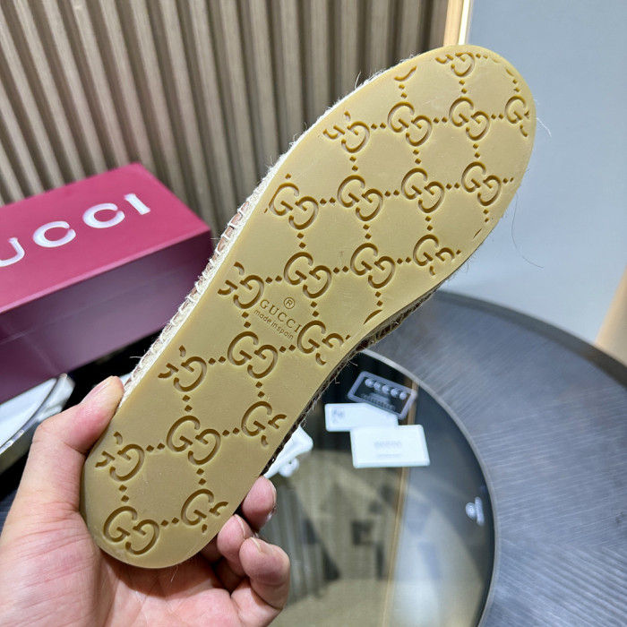 GUI SNEAKER