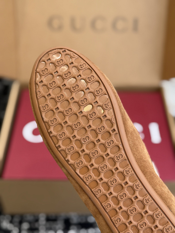 GUI SNEAKER