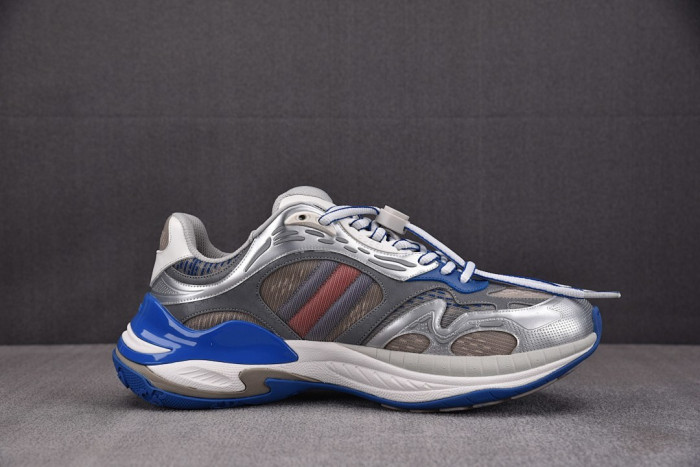 GUI SNEAKER