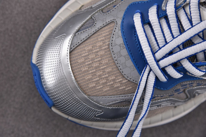 GUI SNEAKER