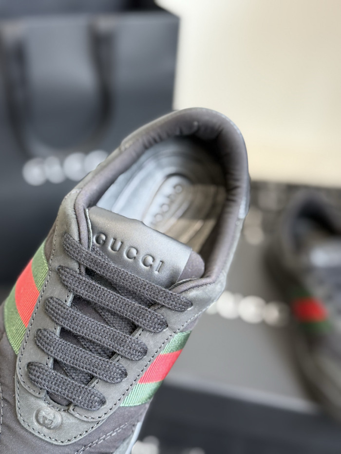 GUI SNEAKER