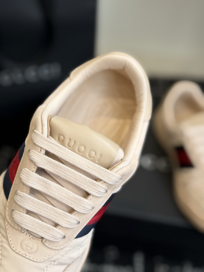 GUI SNEAKER