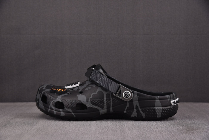 BAPE&CR0S SANDAL