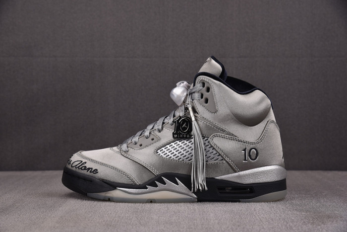 Air Jordan 5 Retro Wings (2025) (Women's)  IO2038-001