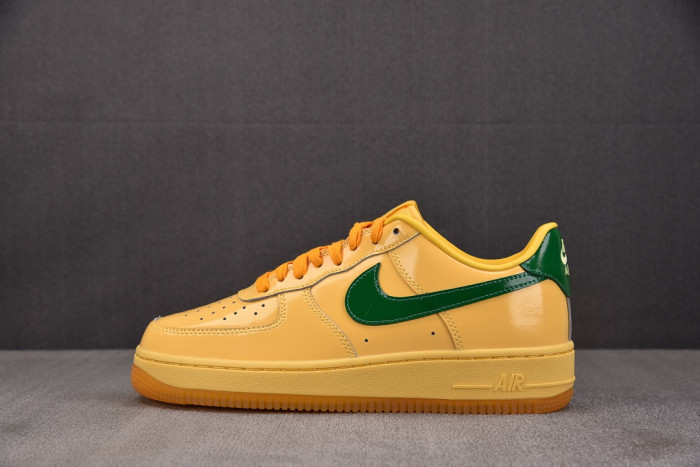 Nike Air Force 1 Low Patent Leather Topaz Gold Pine Green IO4489-700