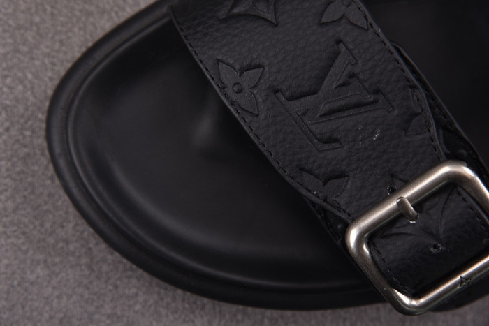 L0VT SANDAL