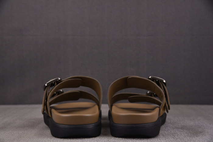 L0VT SANDAL