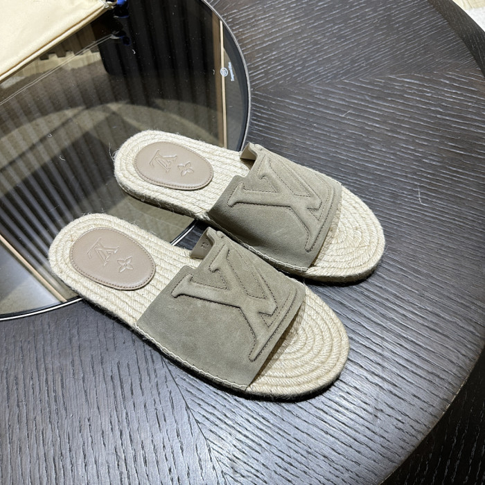L0VT SANDAL