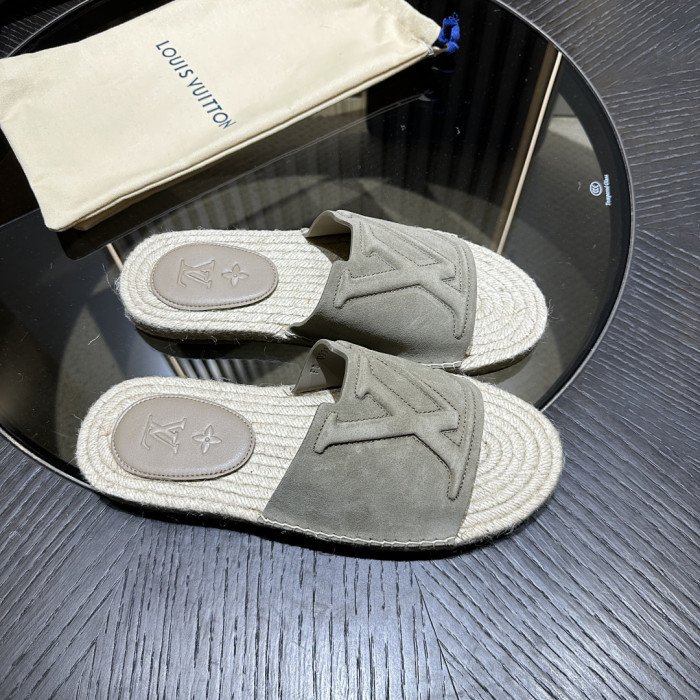 L0VT SANDAL