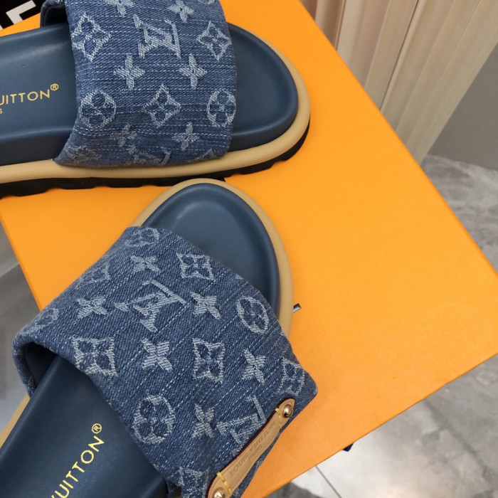 L0VT SANDAL