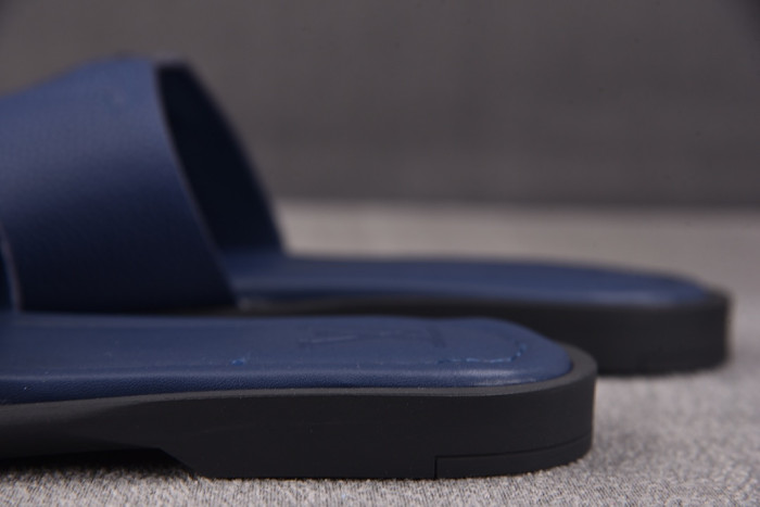 L0VT SANDAL