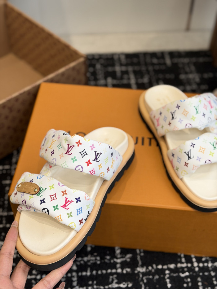 L0VT SANDAL