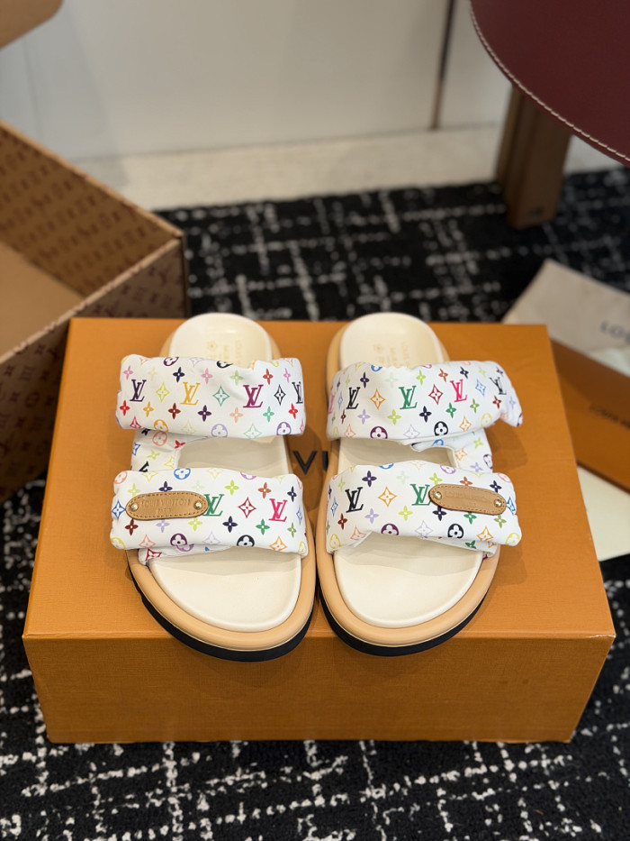 L0VT SANDAL
