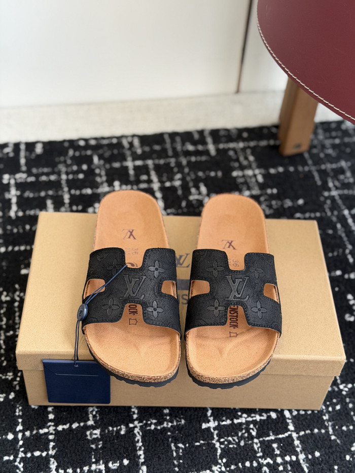 L0VT SANDAL