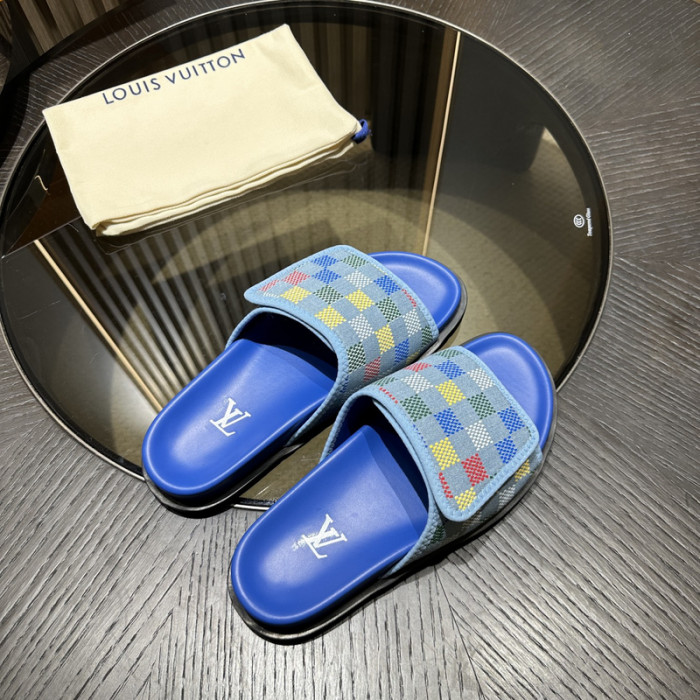 L0VT SANDAL