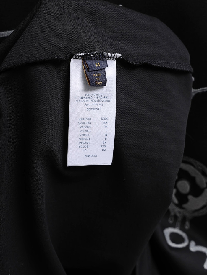L0VT clothing