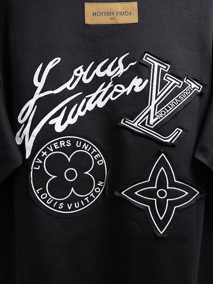 L0VT clothing