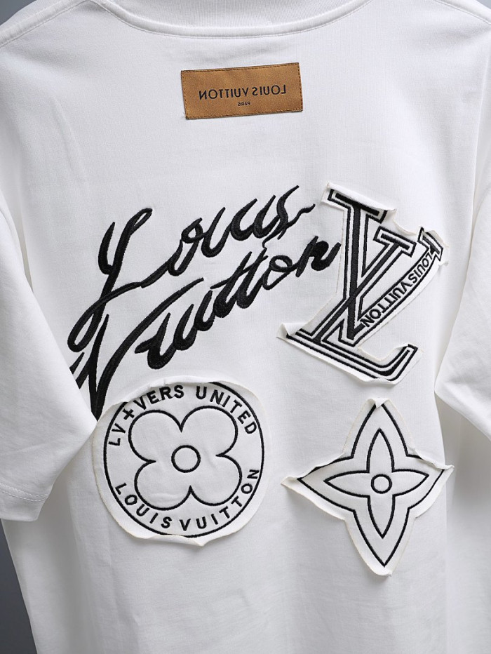L0VT clothing