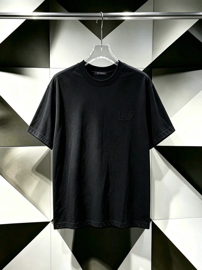 L0VT clothing
