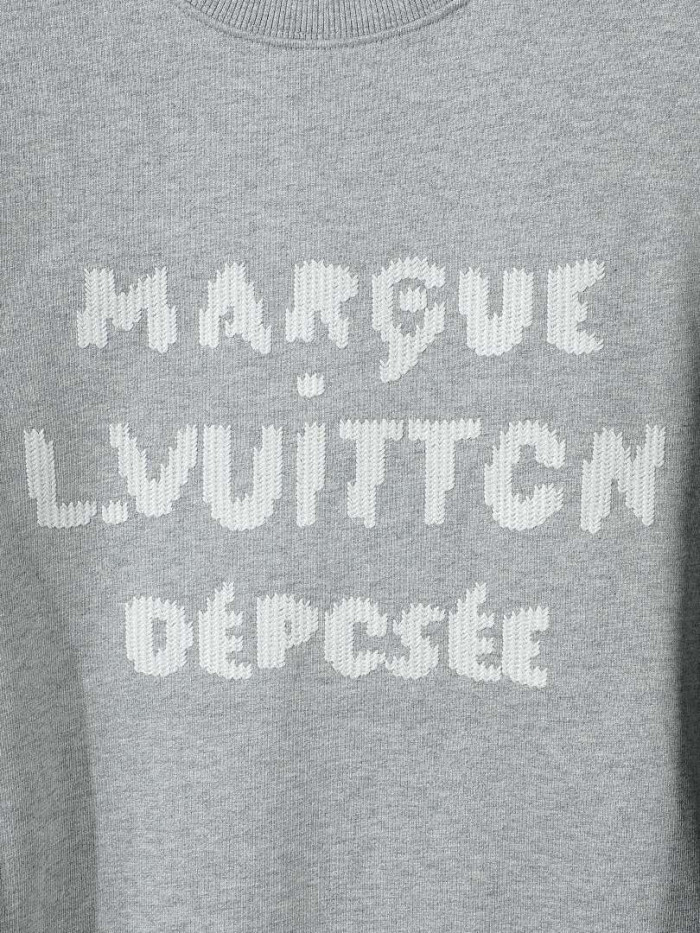 L0VT clothing