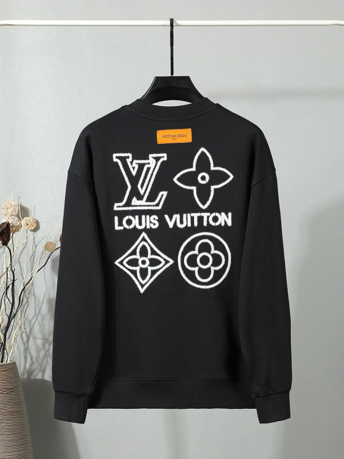 L0VT clothing