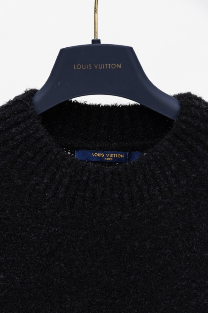 L0VT SHIRT