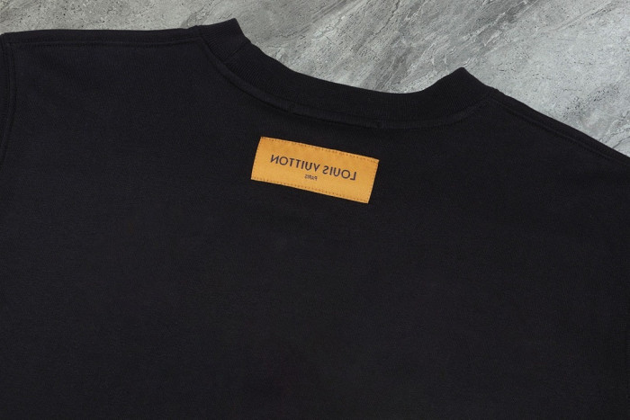 L0VT clothing