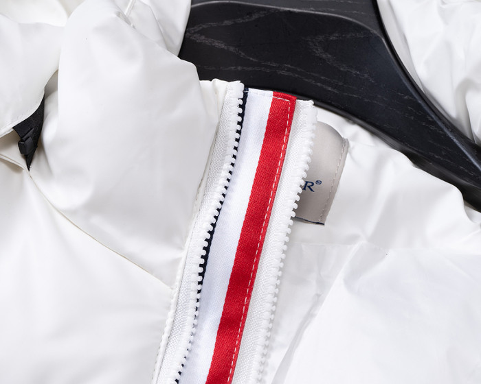 M0*C1ER DOWN JACKET