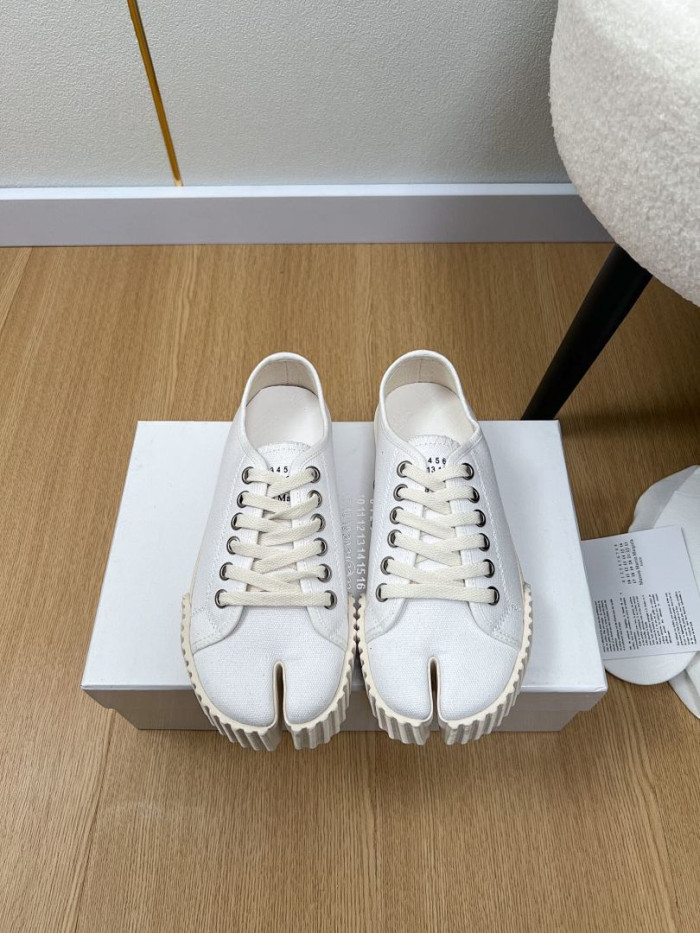 MA1S0N MARG1E1A SNEAKER