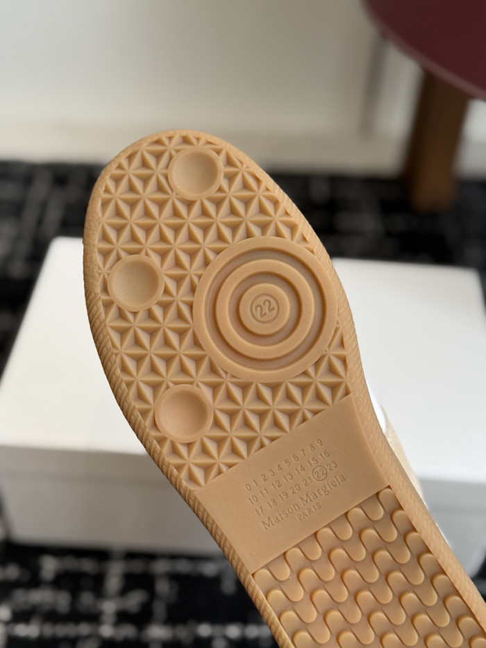 MA1S0N MARG1E1A SNEAKER