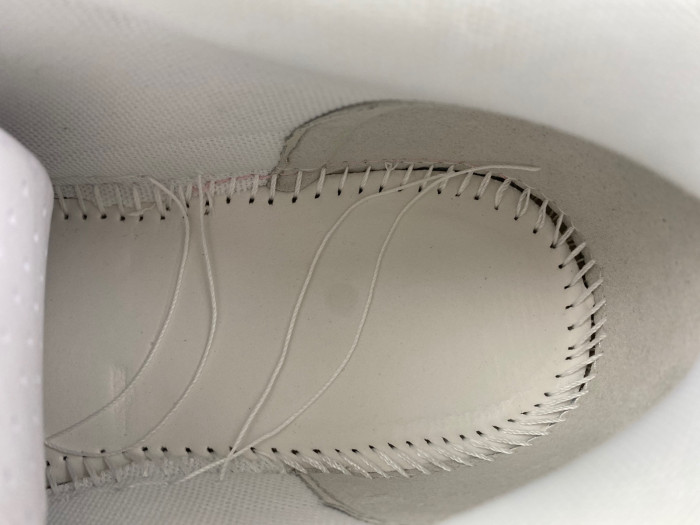 OFW SNEAKER
