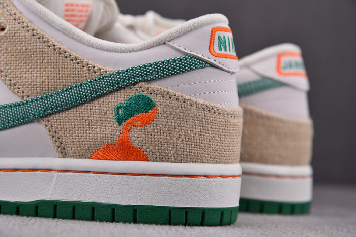 jarritos x nike dunk sb low phanT0m and malachite fd0860-001