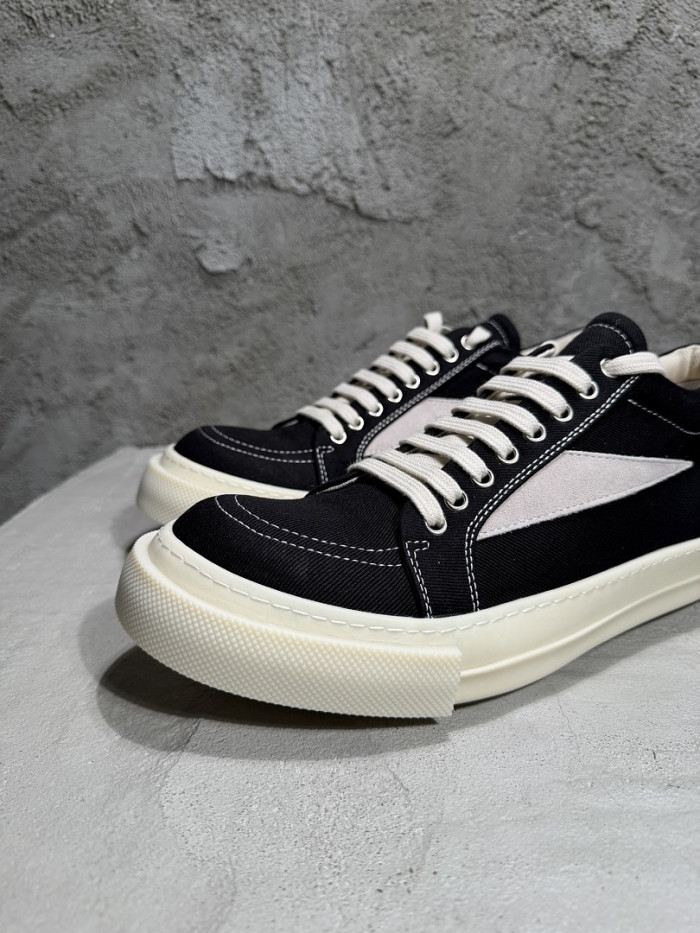 R1CK OWEN& (canvas)