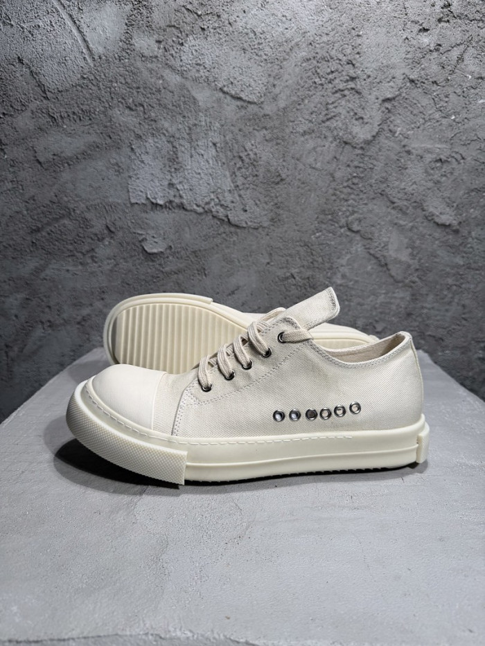 R1CK OWEN& (canvas)