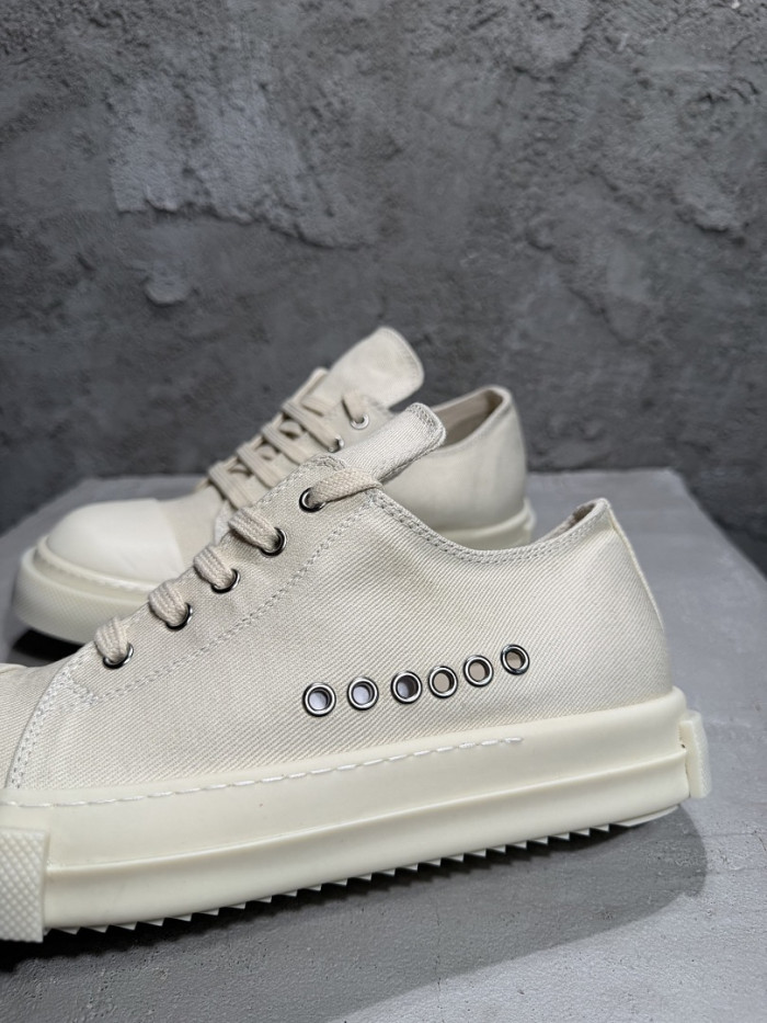 R1CK OWEN& (canvas)