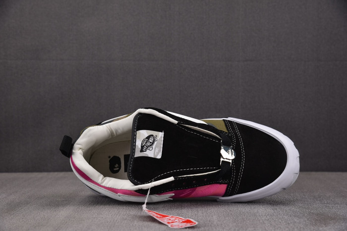 VA& SNEAKER